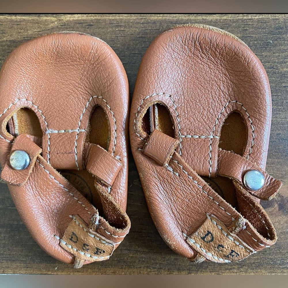 Duchess + Fox baby shoes 6-12m